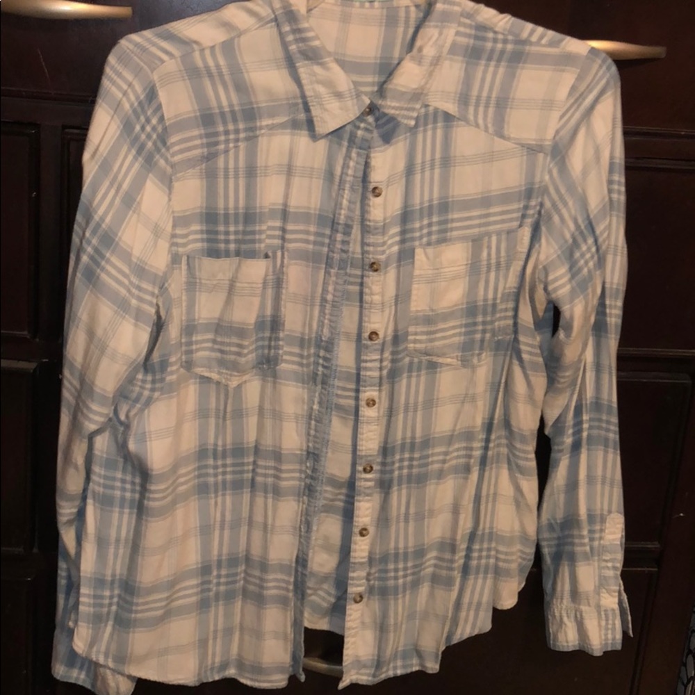 Lightweight button down flannel